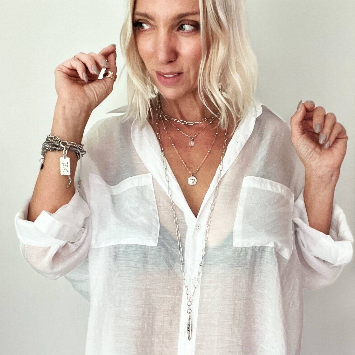 Katia Designs - HAVE FAITH | HEART | Dainty: Gold / Off-White Howlite Cross