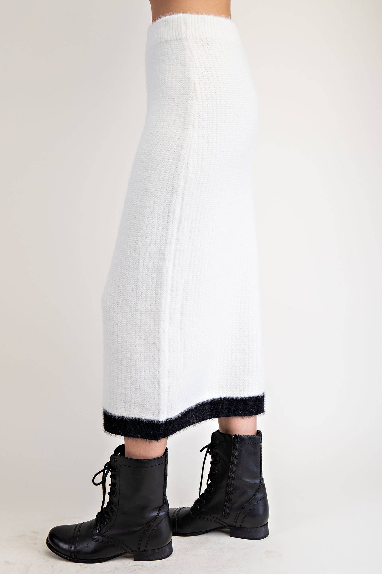 FUZZY SWEATER MIDI SKIRT WITH CONTRAST EDGE: Blk / S