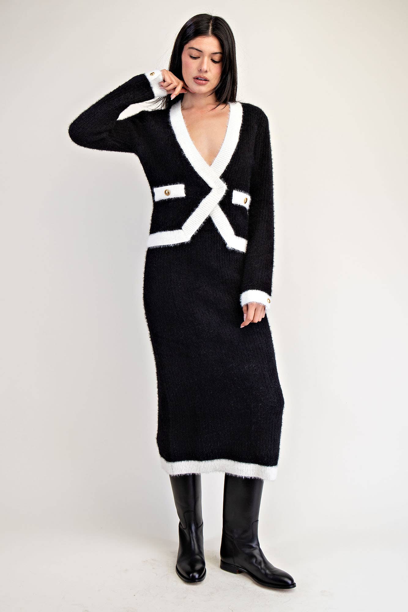 Edit by Nine - TT5933 FUZZY SWEATER CARDIGAN WITH CONTRAST EDGE DETAIL: Blk / S
