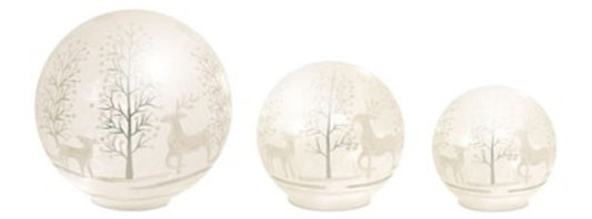 LED Deer and Tree Globe w/6hr Timer