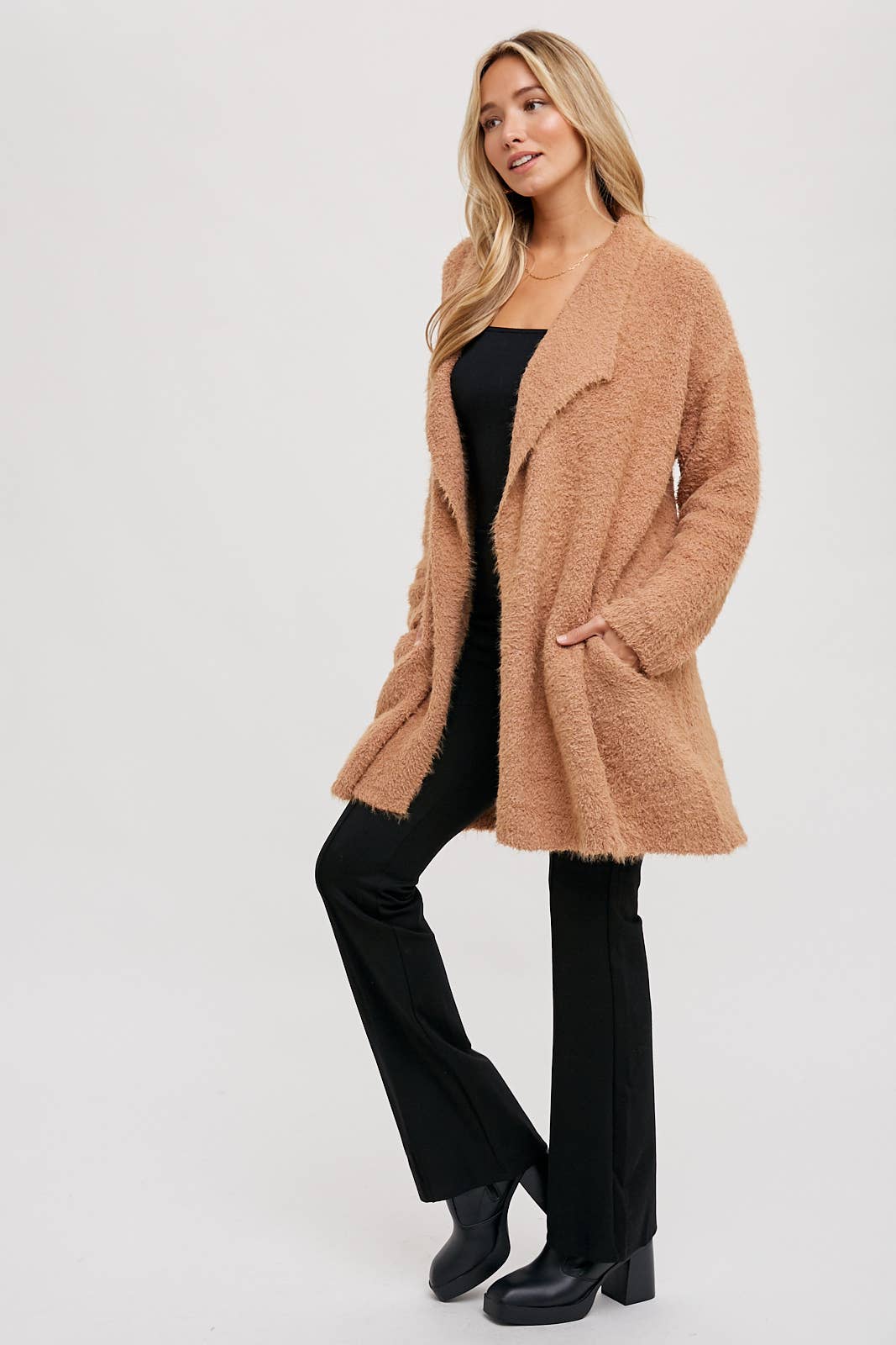 Bluivy - SOFT FUZZY DRAPE FRONT CARDIGAN: OATMEAL