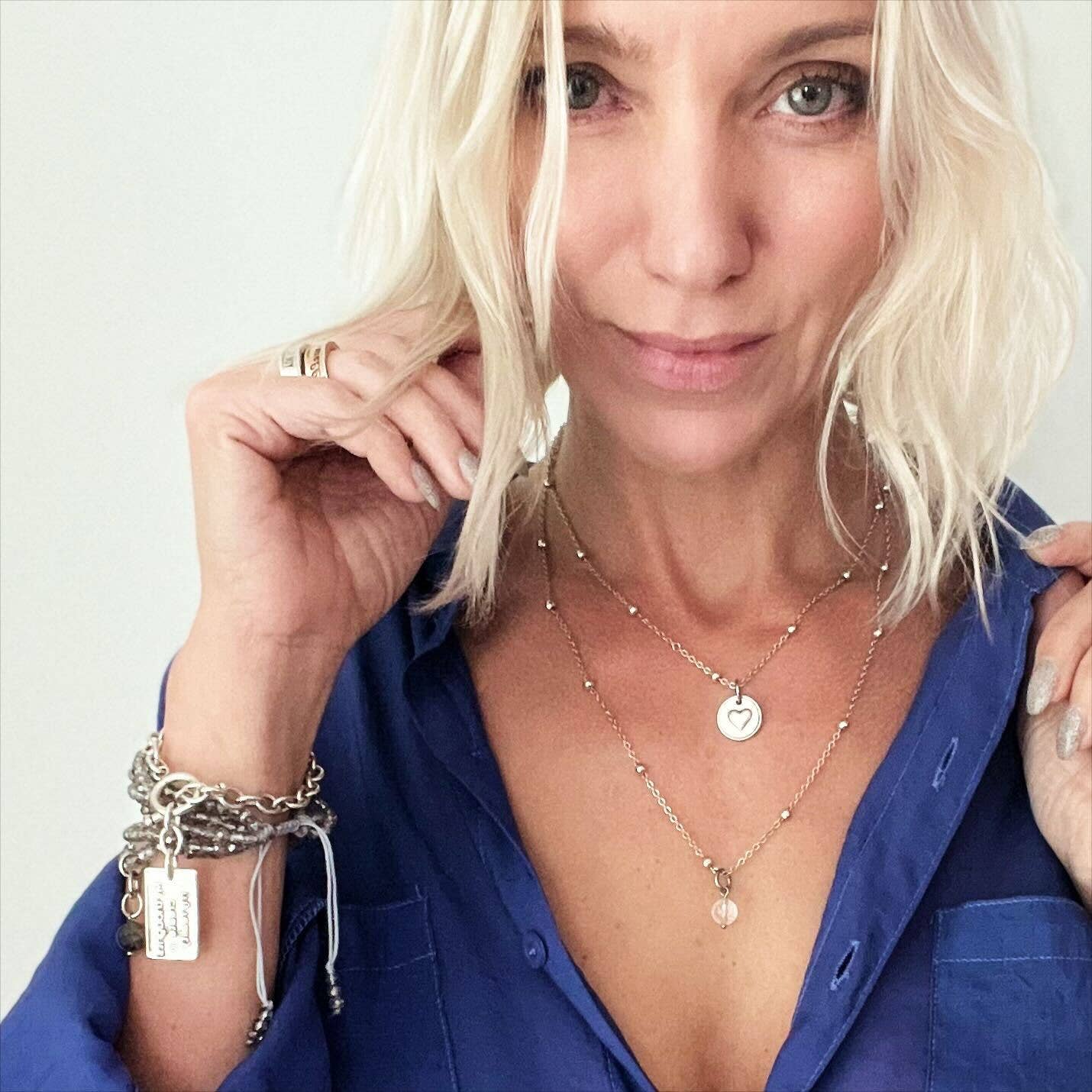 Katia Designs - HAVE FAITH | HEART | Dainty: Gold / Off-White Howlite Cross