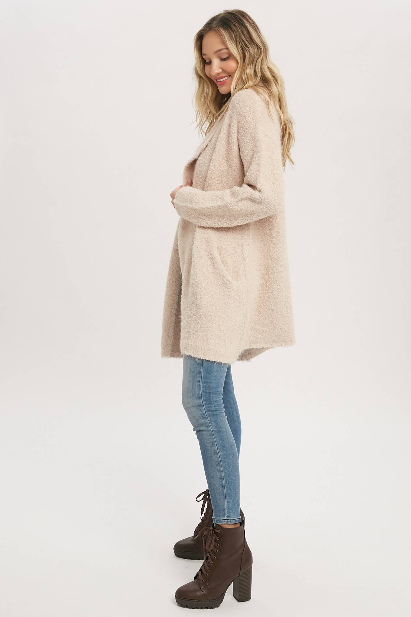 Bluivy - SOFT FUZZY DRAPE FRONT CARDIGAN: OATMEAL